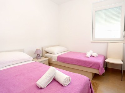 Apartment Two bedroom apartment near beach Klek, Neretva Delta - Ušće Neretve A-10031-f - Outdoor photo 15