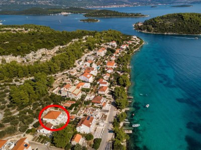 Apartment Three bedroom apartment near beach Lumbarda, Korčula A-10049-a - Outdoor photo 2