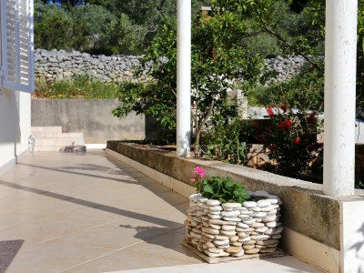 Apartment Three bedroom apartment near beach Lumbarda, Korčula A-10049-a - Outdoor photo 14