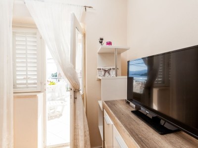 Apartment Three bedroom apartment near beach Lumbarda, Korčula A-10049-a - Outdoor photo 20