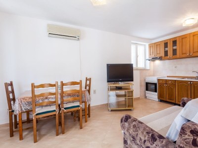 Apartment One bedroom apartment near beach Lumbarda, Korčula A-10049-c - Outdoor photo 21