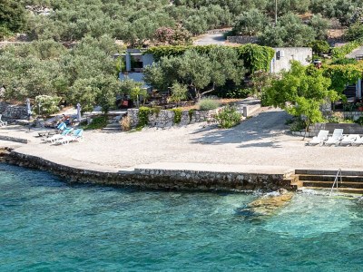 Apartment Two bedroom apartment near beach Cove Pještata, Pelješac A-10210-a - Outdoor photo 2