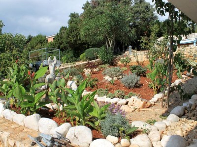 Apartment Two bedroom apartment with terrace and sea view Zavalatica, Korčula A-9280-b - Outdoor photo 13