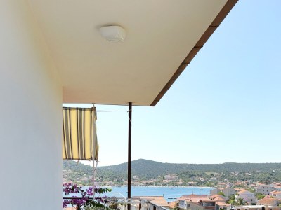 Apartment One bedroom apartment with balcony and sea view Vinišće, Trogir A-10241-a - Outdoor photo 29