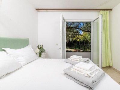 Apartment Studio flat near beach Cove Pokrivenik, Hvar AS-10427-b - Outdoor photo 20