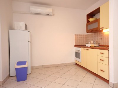 Apartment One bedroom apartment with terrace Mandre, Pag A-9354-b - Outdoor photo 13