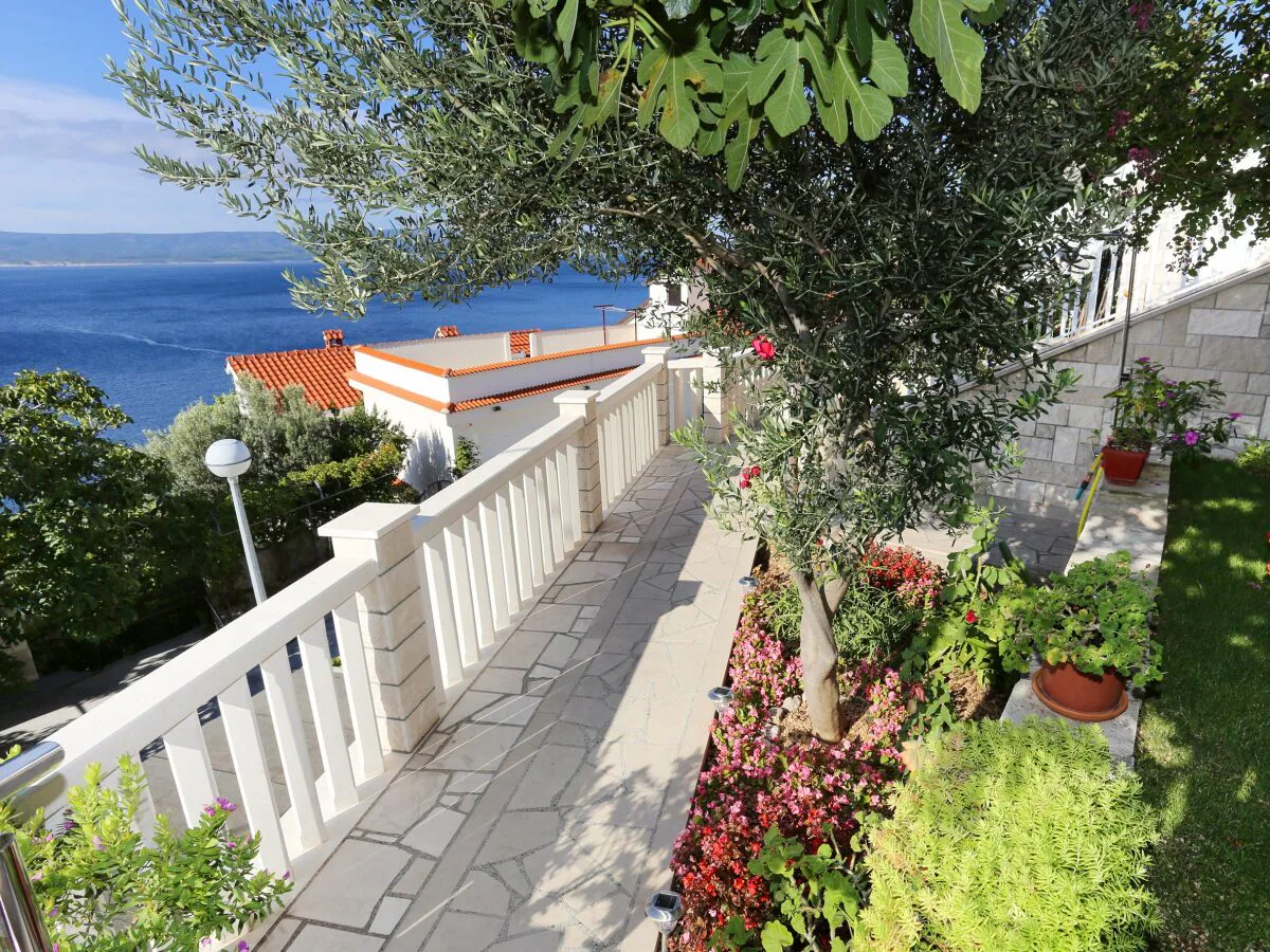 Apartment Two bedroom apartment with terrace and sea view Pisak, Omiš A-10323-c - Outdoor photo 5