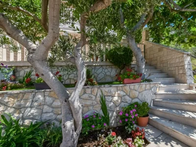 Apartment Two bedroom apartment with terrace and sea view Pisak, Omiš A-10323-c - Outdoor photo 7