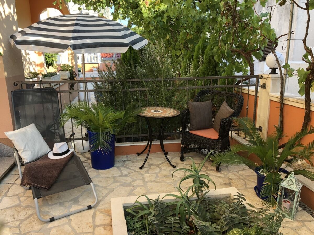 Apartment One bedroom apartment with balcony Sućuraj, Hvar A-11228-d - Outdoor photo 5