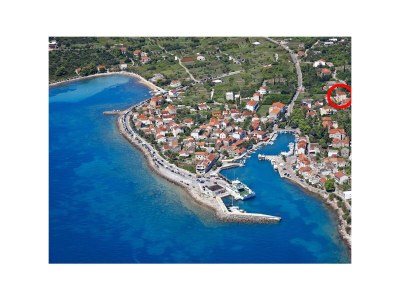 Apartment One bedroom apartment with balcony Sućuraj, Hvar A-11228-d in Sućuraj - Apartment