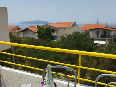 Apartment One bedroom apartment with balcony and sea view Podaca, Makarska A-11274-b - Outdoor photo 12