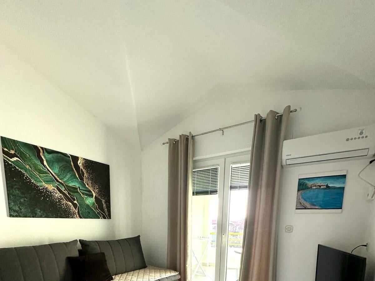 Apartment One bedroom apartment with balcony and sea view Podaca, Makarska A-11274-c - Outdoor photo 4