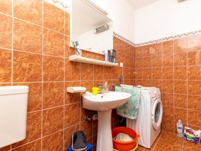 Apartment Two bedroom apartment with terrace Supetar, Brač A-11278-a - Outdoor photo 26