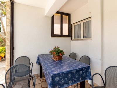 Apartment Two bedroom apartment with terrace Supetar, Brač A-11278-a - Outdoor photo 30