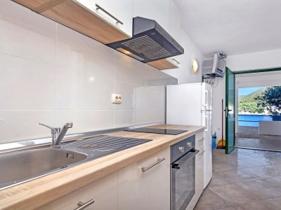 Apartment One bedroom apartment near beach Cove Pokrivenik, Hvar A-10419-a - Outdoor photo 16