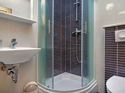 Apartment One bedroom apartment near beach Cove Pokrivenik, Hvar A-10419-a - Outdoor photo 21