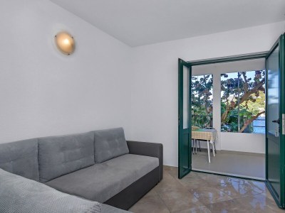 Apartment One bedroom apartment near beach Cove Pokrivenik, Hvar A-10419-b - Outdoor photo 15