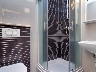 Apartment One bedroom apartment near beach Cove Pokrivenik, Hvar A-10419-b - Outdoor photo 23