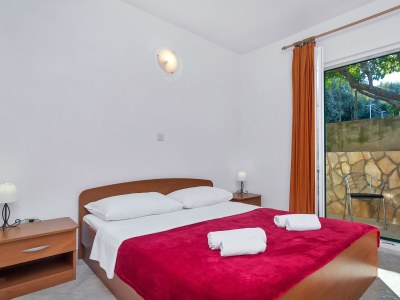 Apartment Two bedroom apartment near beach Cove Pokrivenik, Hvar A-10419-c - Outdoor photo 23