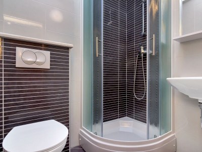 Apartment Two bedroom apartment near beach Cove Pokrivenik, Hvar A-10419-c - Outdoor photo 29