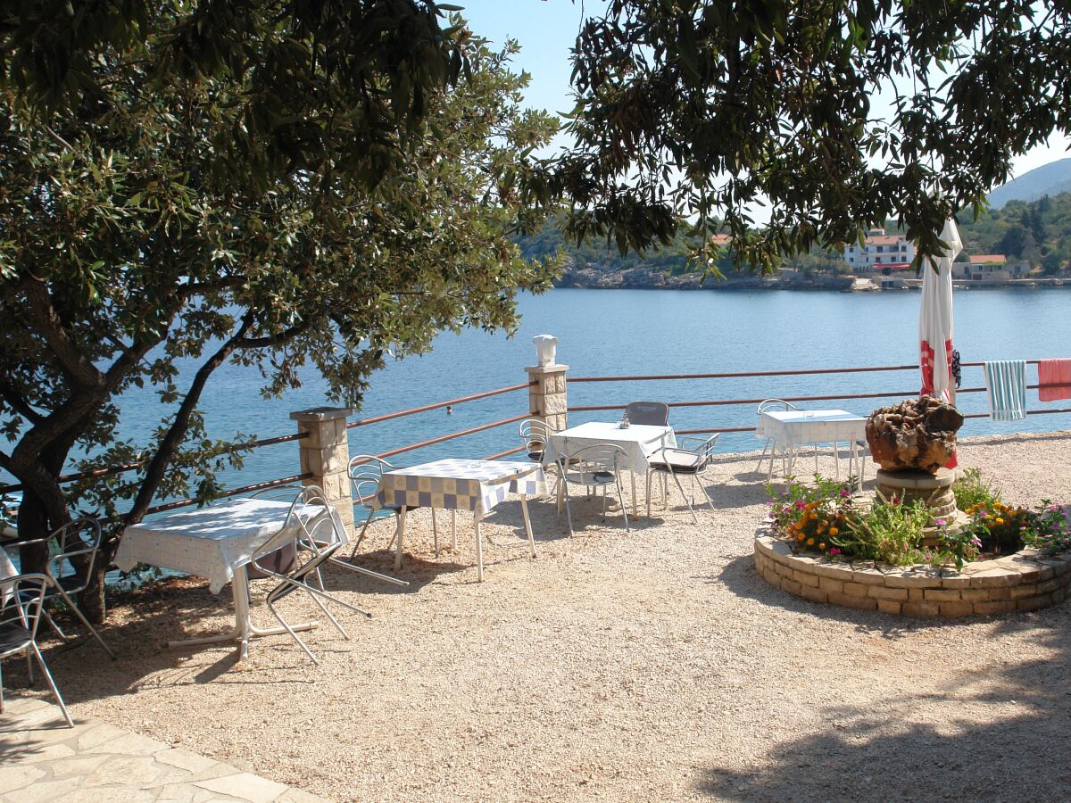 Apartment One bedroom apartment near beach Cove Pokrivenik, Hvar A-10427-b - Outdoor photo 2