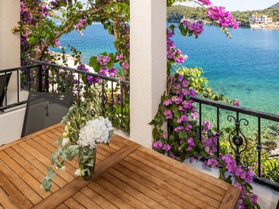 Apartment One bedroom apartment near beach Cove Pokrivenik, Hvar A-10427-b - Outdoor photo 23