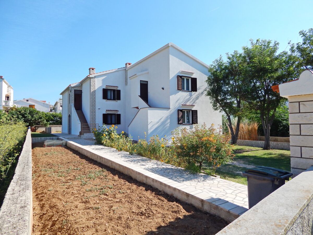 Apartment Two bedroom apartment with balcony Pag A-11358-b