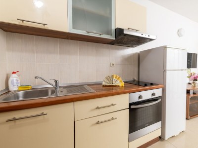 Apartment One bedroom apartment near beach Cove Pokrivenik, Hvar A-10427-c - Outdoor photo 19