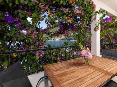 Apartment One bedroom apartment near beach Cove Pokrivenik, Hvar A-10427-c - Outdoor photo 26