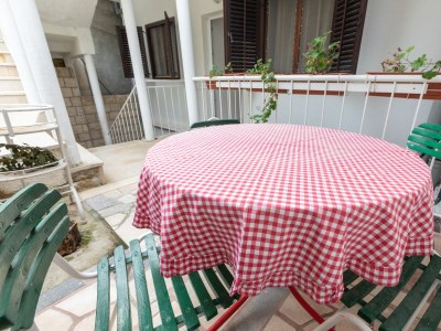 Apartment Three bedroom apartment near beach Podgora, Makarska A-11469-a - Outdoor photo 34