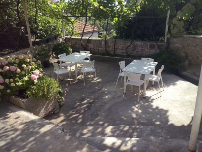 Apartment One bedroom apartment with air-conditioning Sumartin, Brač A-11658-b - Outdoor photo 3