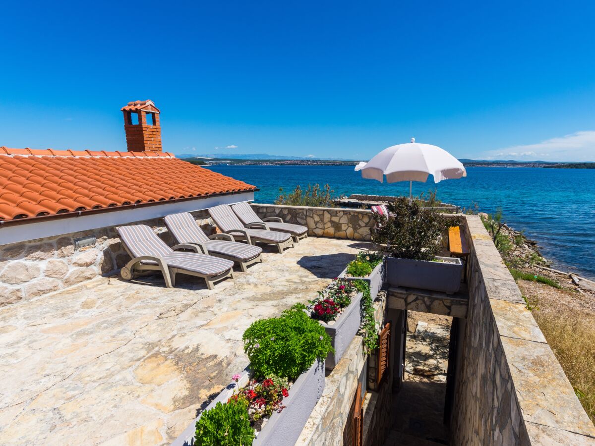 Apartment Apartments by the sea Tkon, Pašman - 12346 - Outdoor photo 5