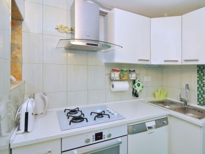 Apartment Two bedroom apartment near beach Slatine, Čiovo A-12491-b - Outdoor photo 12