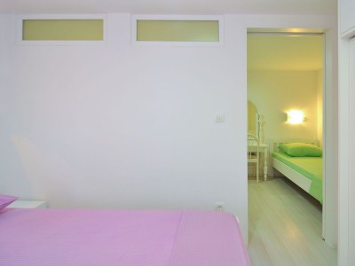 Apartment Two bedroom apartment near beach Slatine, Čiovo A-12491-b - Outdoor photo 16