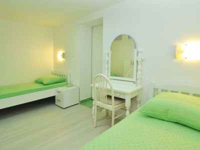 Apartment Two bedroom apartment near beach Slatine, Čiovo A-12491-b - Outdoor photo 18