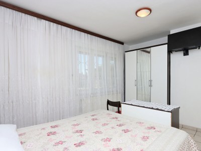 Apartment Two bedroom apartment with terrace Crikvenica A-12592-a - Outdoor photo 19