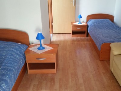 Apartment Two bedroom apartment with balcony and sea view Ivan Dolac, Hvar A-12644-a - Outdoor photo 4