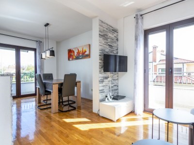 Apartment Three bedroom apartment with terrace Rovinj A-12656-a - Outdoor photo 18