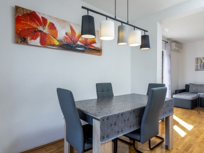 Apartment Three bedroom apartment with terrace Rovinj A-12656-a - Outdoor photo 20