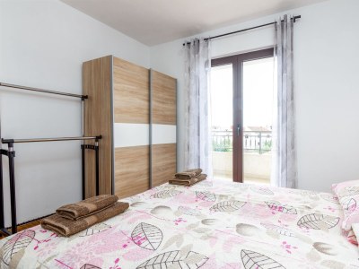 Apartment Three bedroom apartment with terrace Rovinj A-12656-a - Outdoor photo 24