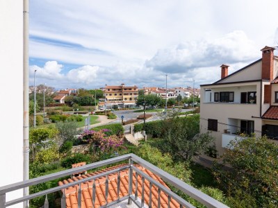 Apartment Three bedroom apartment with terrace Rovinj A-12656-a - Outdoor photo 45