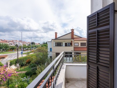 Apartment Three bedroom apartment with terrace Rovinj A-12656-a - Outdoor photo 48
