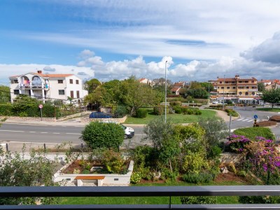 Apartment Three bedroom apartment with terrace Rovinj A-12656-a - Outdoor photo 49