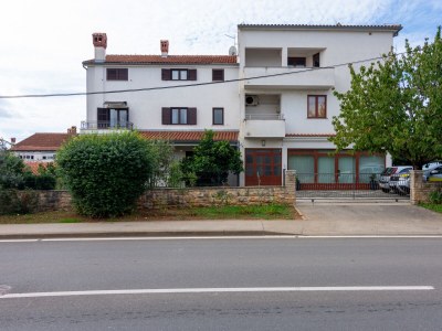 Apartment One bedroom apartment with terrace Rovinj A-12656-b - Outdoor photo 4