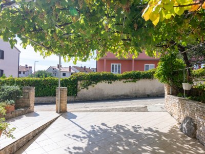 Apartment One bedroom apartment with terrace Rovinj A-12656-b - Outdoor photo 13