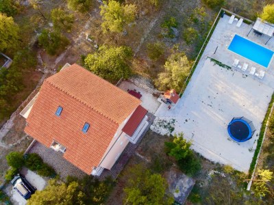 Apartment Two bedroom apartment with balcony and sea view Vinišće, Trogir A-12676-a - Outdoor photo 7