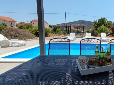 Apartment Two bedroom apartment with balcony and sea view Vinišće, Trogir A-12676-a - Outdoor photo 30