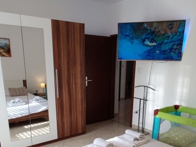 Apartment Two bedroom apartment with balcony and sea view Vinišće, Trogir A-12676-a - Outdoor photo 47