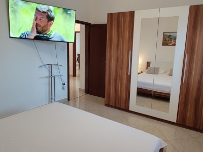 Apartment Two bedroom apartment with balcony and sea view Vinišće, Trogir A-12676-a - Outdoor photo 49