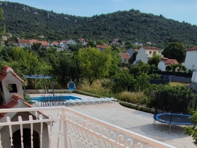 Apartment Two bedroom apartment with balcony and sea view Vinišće, Trogir A-12676-a - Outdoor photo 62